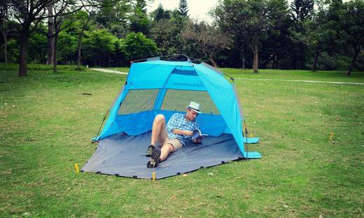 Outdoor Mater Pop Up Beach Tent - Set Up In No Time
