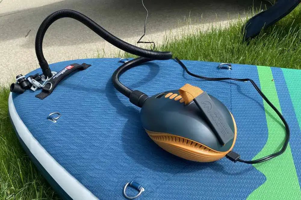 Doug Ryan Review: OutdoorMaster Dolphin II Electric Pump