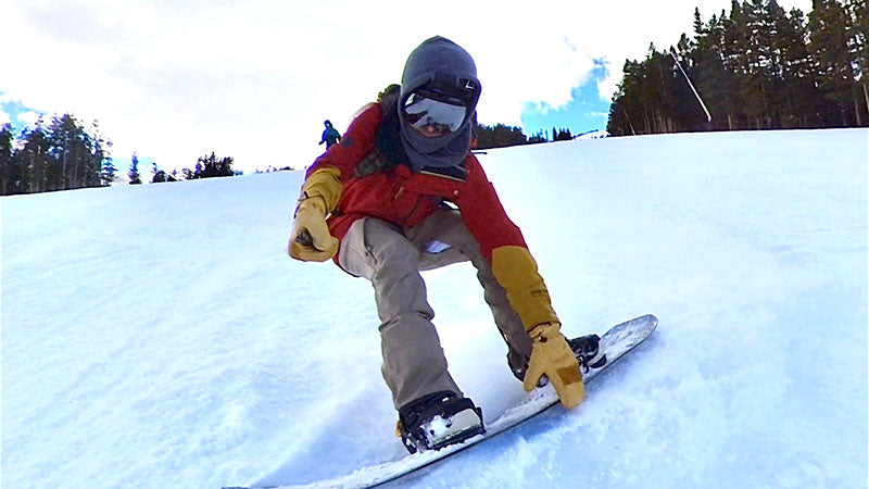 8 Quick Tips For First Time Snowboarding