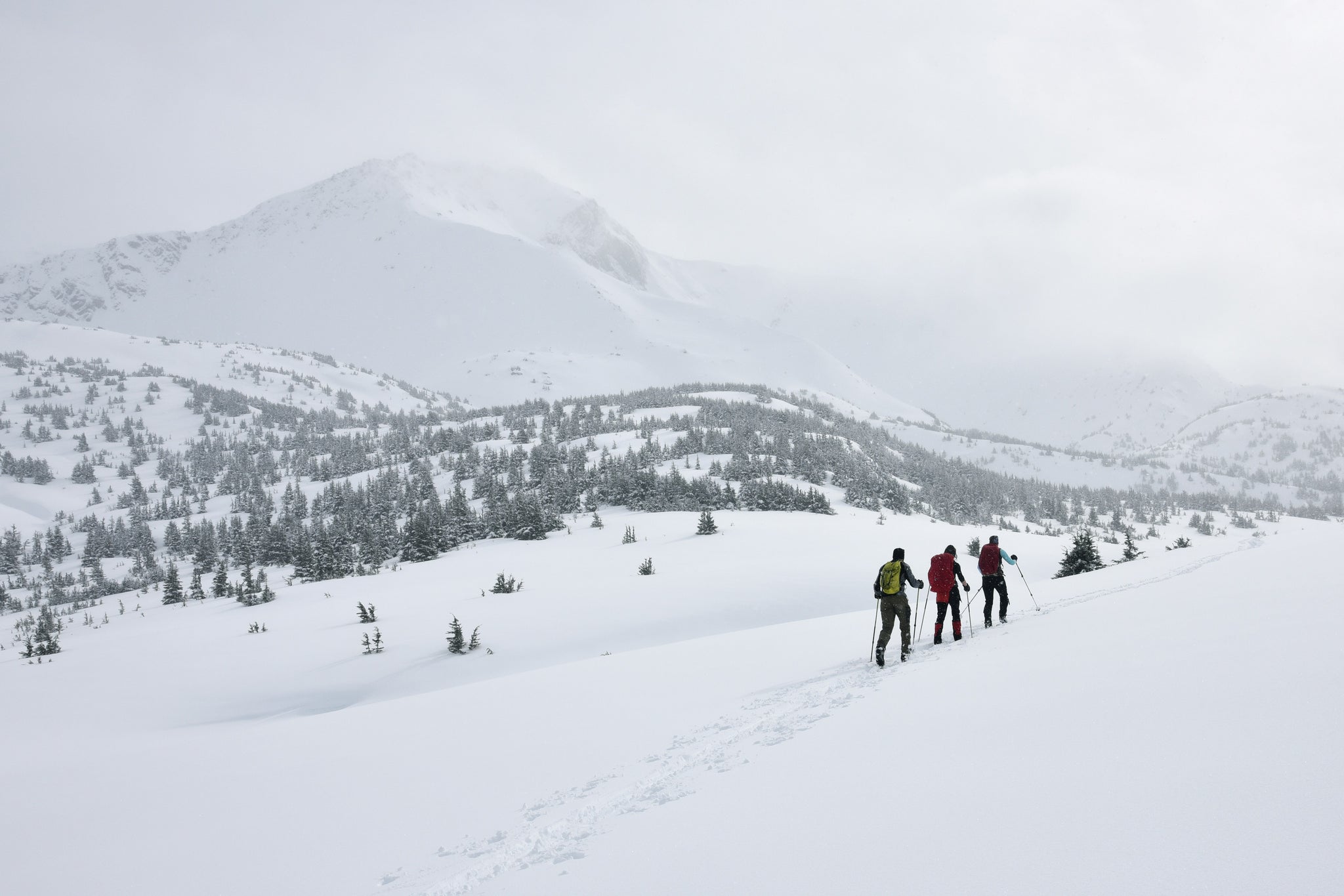 The Essential Checklist for Backcountry Skiing & Snowboarding
