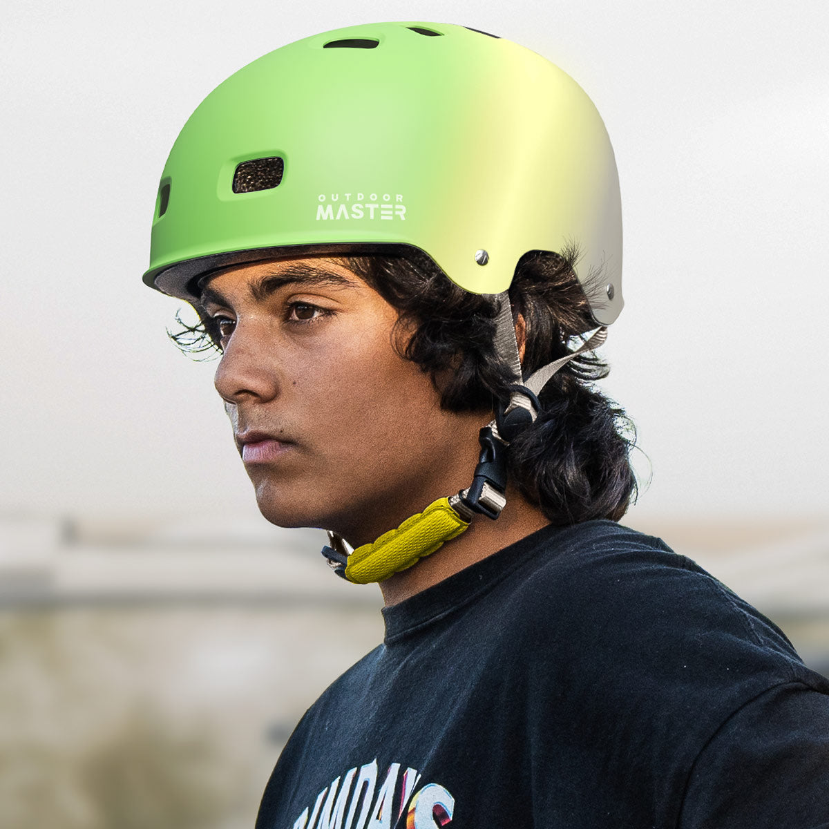 ORYX Skateboard Helmet Chameleon Edition