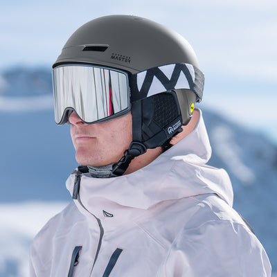 OutdoorMaster Diamond 2 MIPS Ski Helmet
