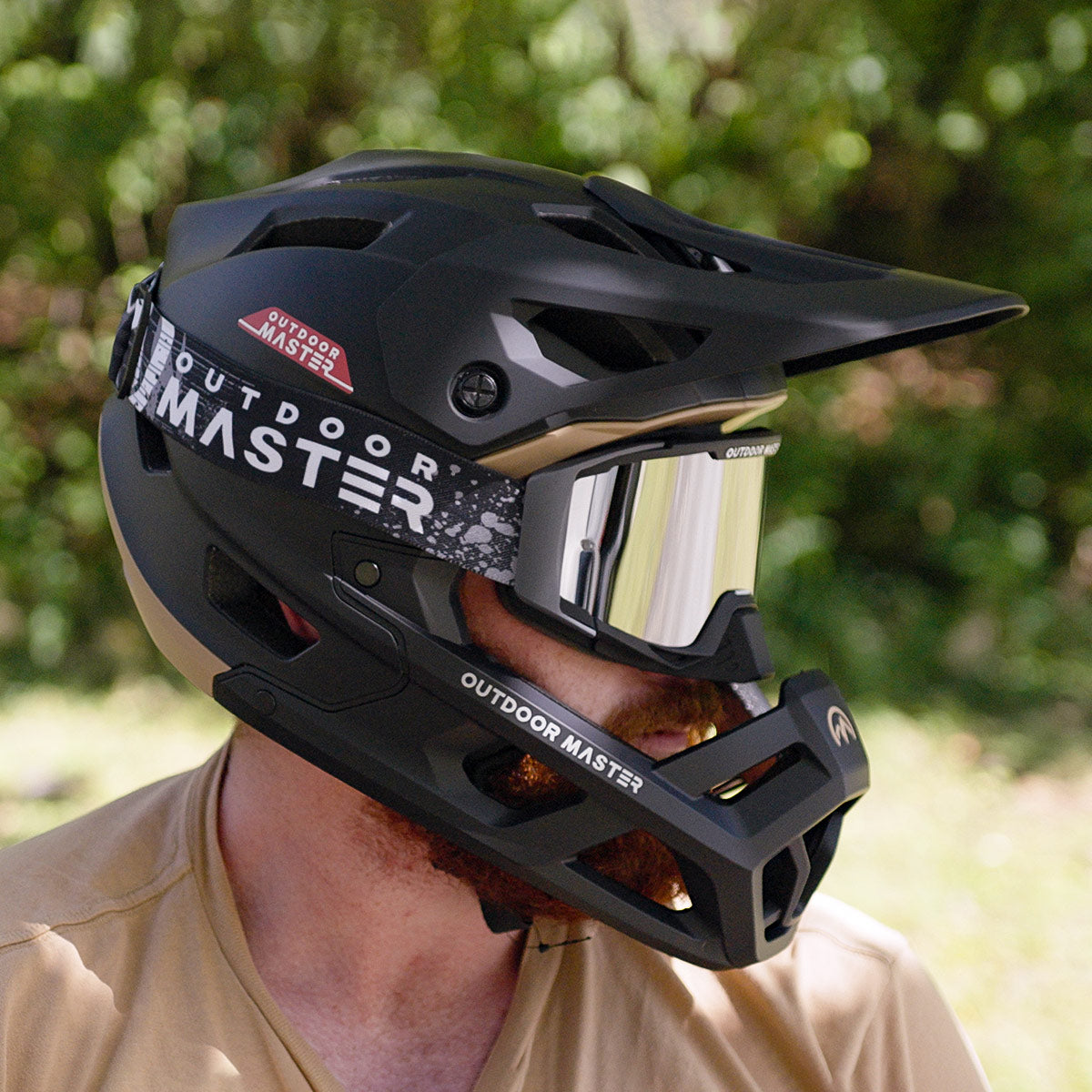 Full face bicycle helmet with visor sale