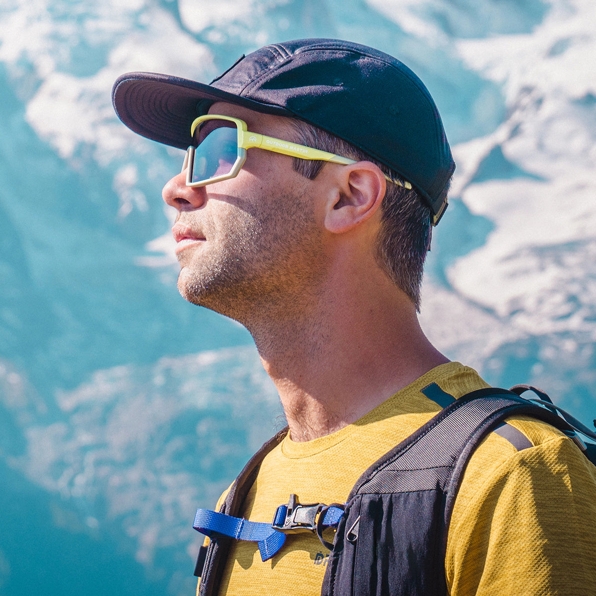 PHOENIX X Sports Sunglasses with Photochromic Lens